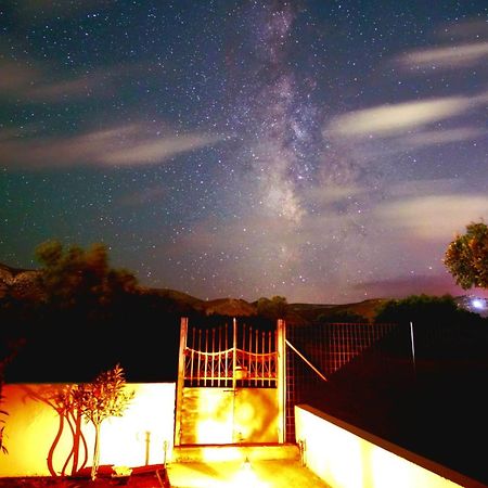 Kouros House - Zen Philosophy パレカストロ エクステリア 写真